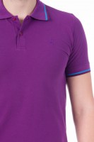 Рубашка поло мужская улучшенного кроя, фиолетовая. Вид увеличенный.
